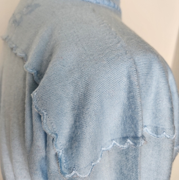 90s Pastel Blue Embroidered Jumper - Picture 12 of 13
